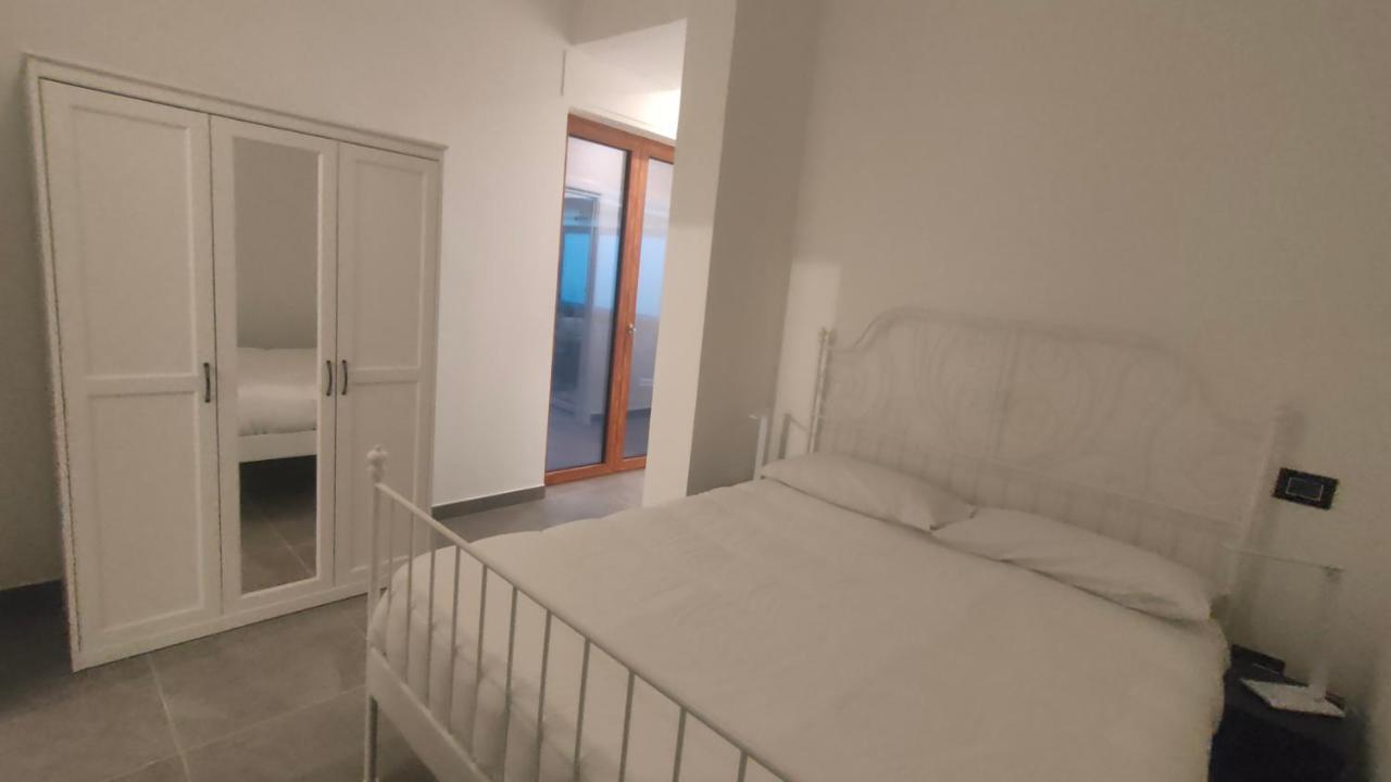 Da Nonna Teresa Bed & Breakfast Salerno Luaran gambar